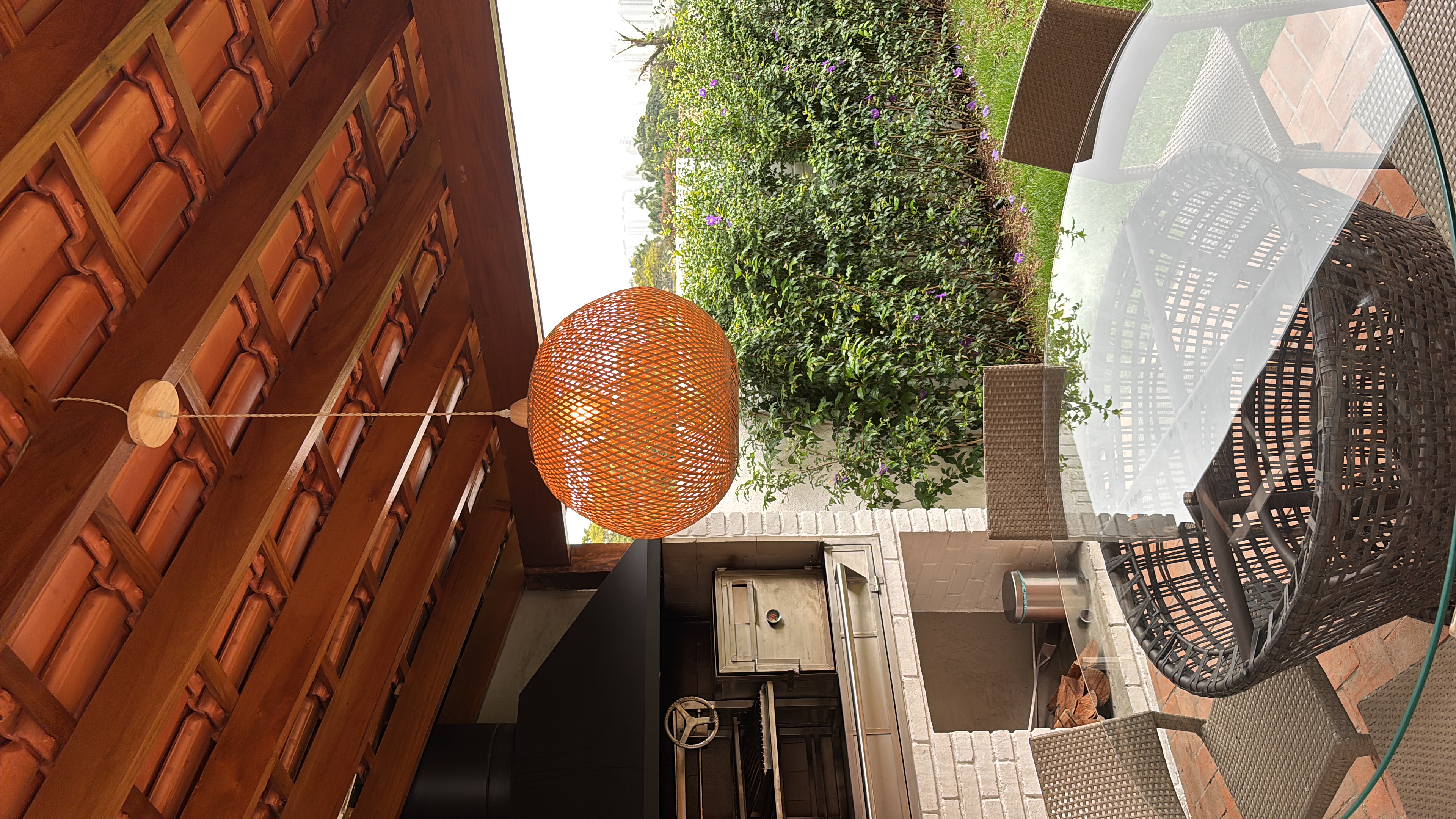 Lúminaria Pendente Rattan de Palha Nova Guine Detalhes